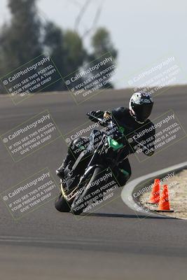 media/Nov-01-2025-TrackDaz (Sat) [[2b4d5192bc]]/C Group/1240pm (Turn 2 Outside)/